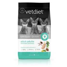 Dental care dry food for adult cats