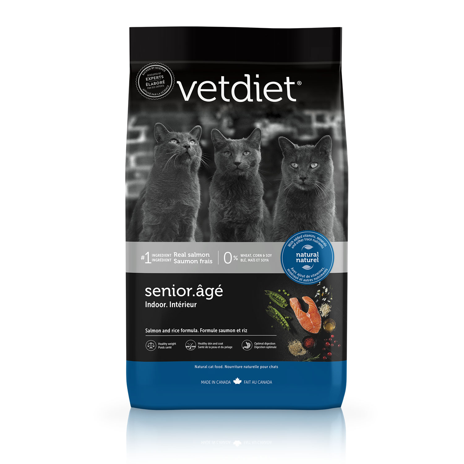 Salmon and rice dry food for senior indoor cat Vetdiet Mondou